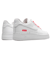 Nike Air Force 1 Low Supreme White