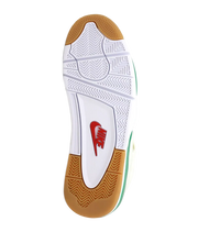 Jordan 4 Retro SB Pine Green