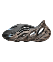 adidas Yeezy Foam RNR MX Cinder